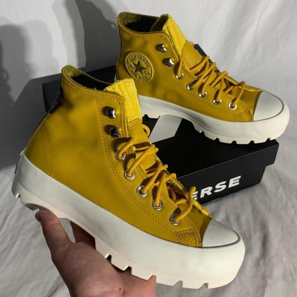 Converse CTAS LUGGED Platform Shoes Mustard Yellow White New Womans 5 - Picture 2 of 5